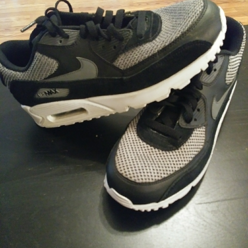 Practically brand new Air Max!